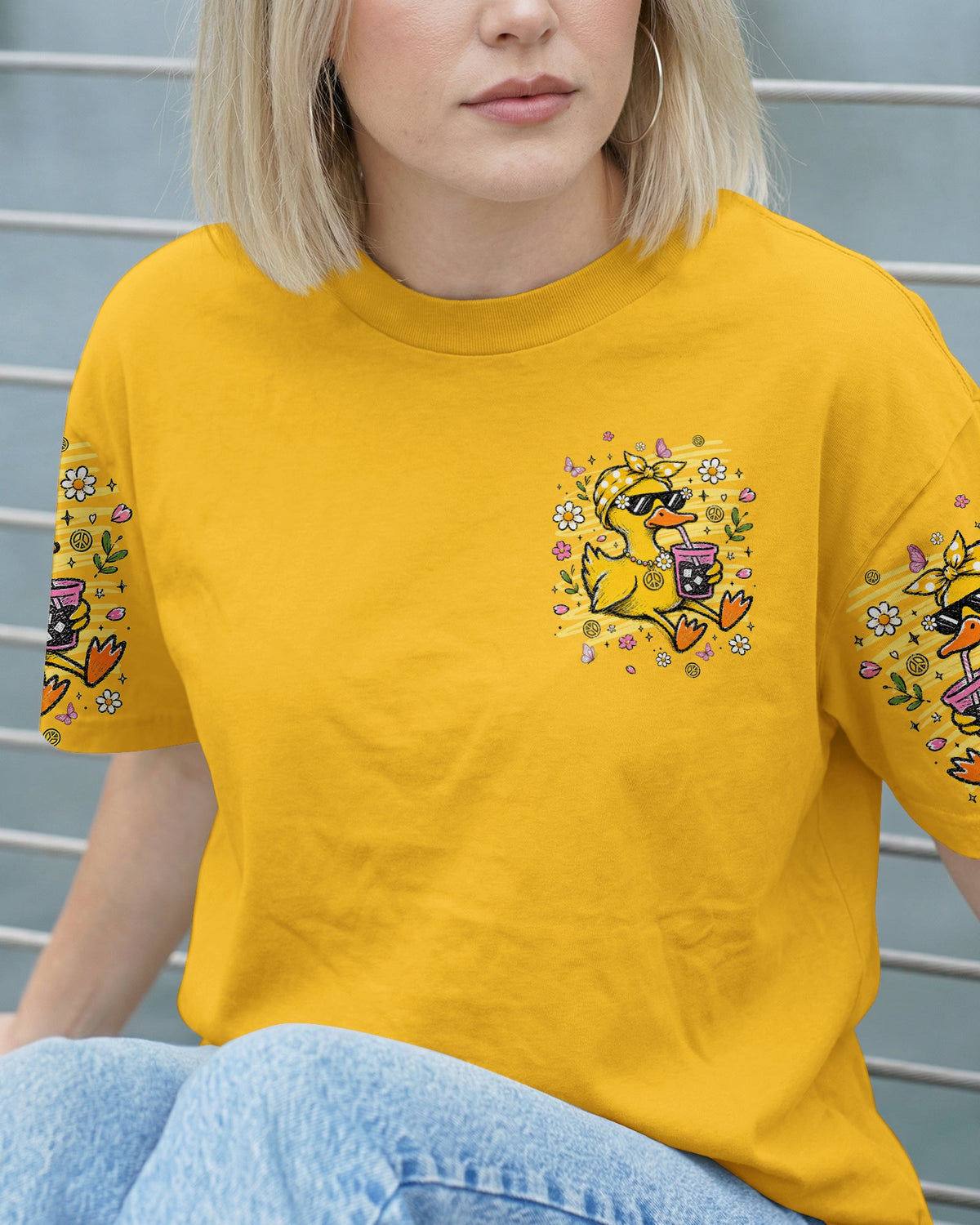 HANG IN THERE DUCK ALL OVER PRINT - TLNT0106263