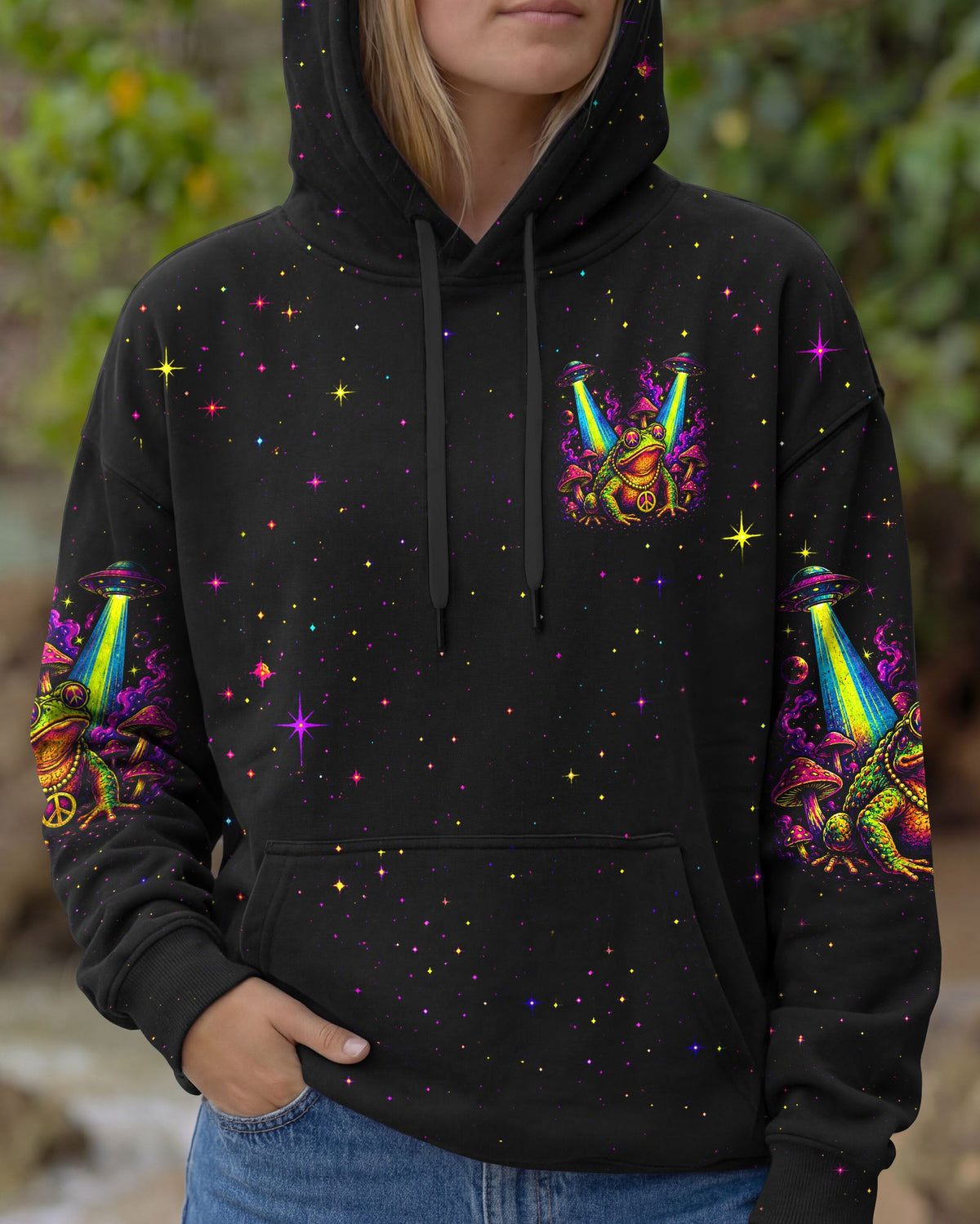 LICK THE TOAD MEET THE ALIENS ALL OVER PRINT   - TLHN3006261
